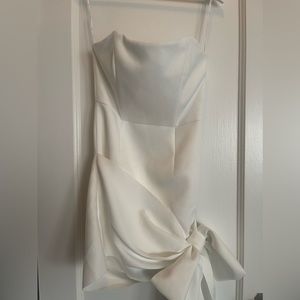 Elliatt Genova Dress in Ivory, NWT, Small